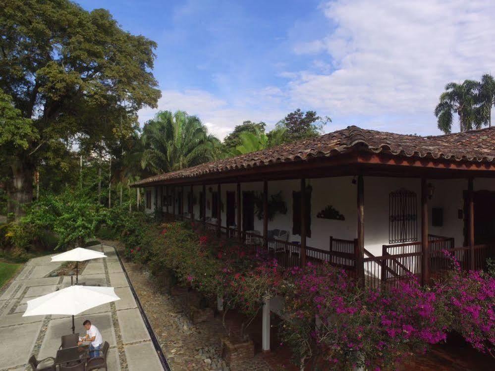 Hacienda Hotel San Jose Перейра Экстерьер фото